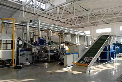 吉林長春廢舊電路板回收設(shè)備現(xiàn)場