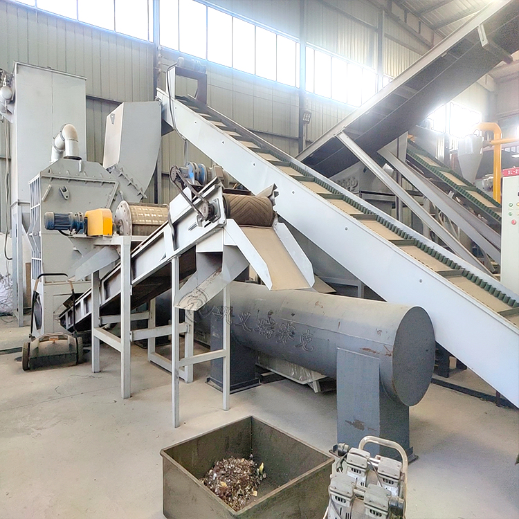 空調(diào)散熱器散熱片的加工處理設(shè)備線分選后得到銅鋁