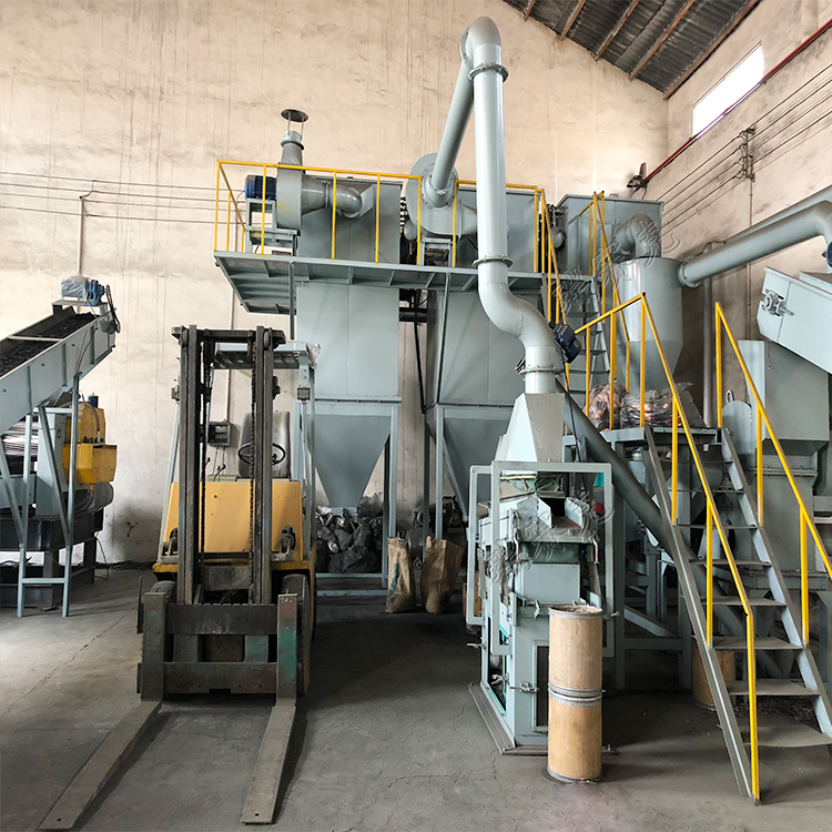 鋰電池回收處理設(shè)備,鋰電池極片處理設(shè)備,動(dòng)力鋰電池回收設(shè)備可信賴