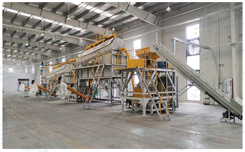 浙江電池材料回收設備現(xiàn)場圖