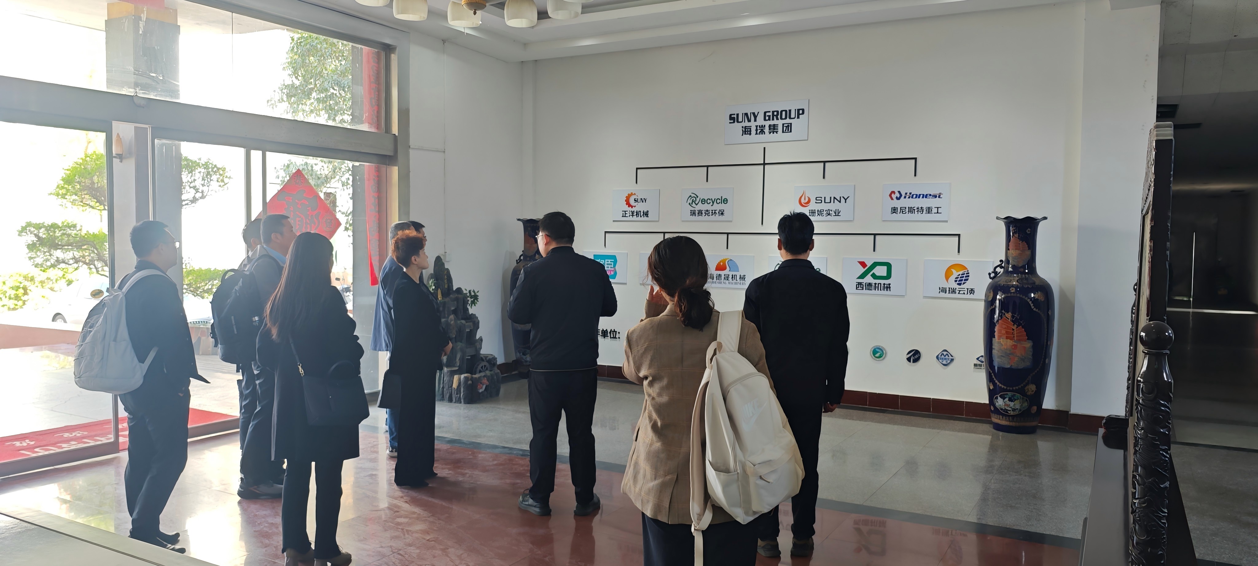 云南楚雄篇-牟定縣光伏組件、風(fēng)電機(jī)組件回收利用項(xiàng)目