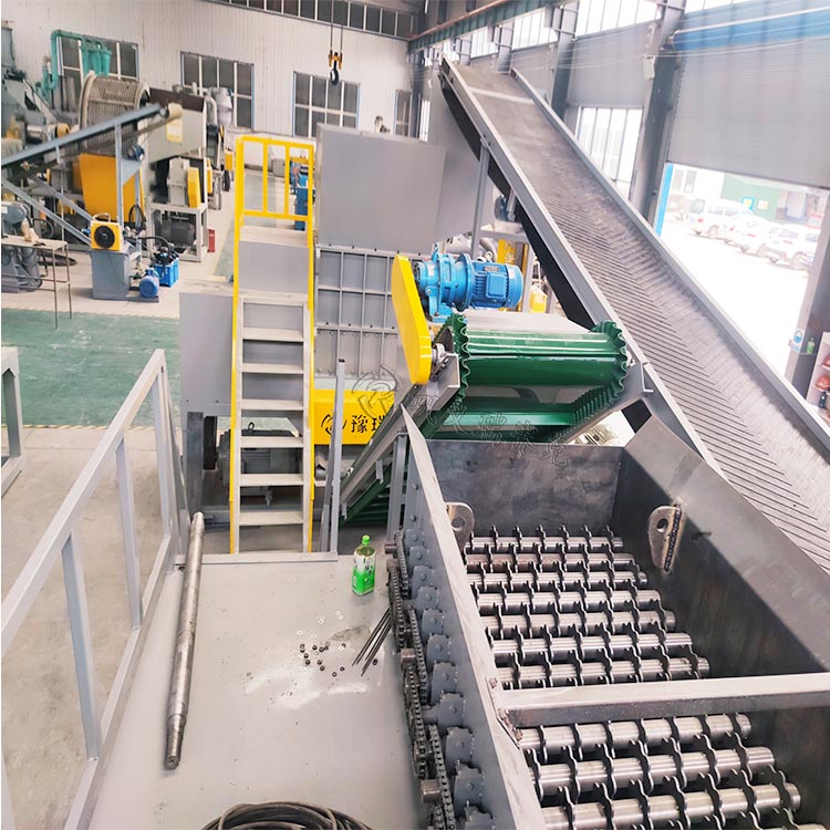 廢輪胎破碎分選設(shè)備